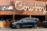 Chrysler Pacifica Limited 2016 года